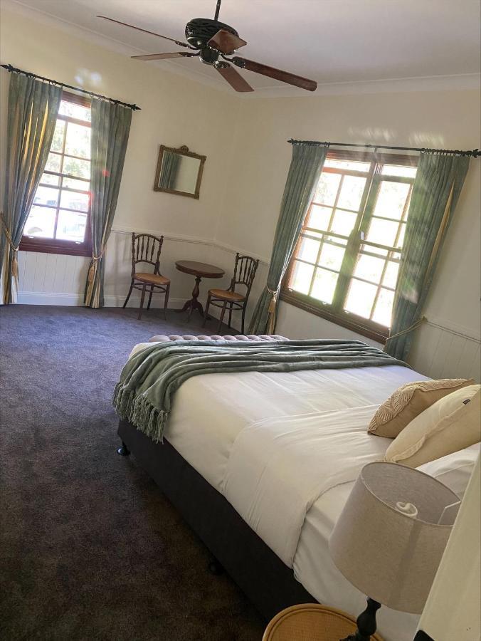 Honeysuckle Cottages Stanthorpe Buitenkant foto