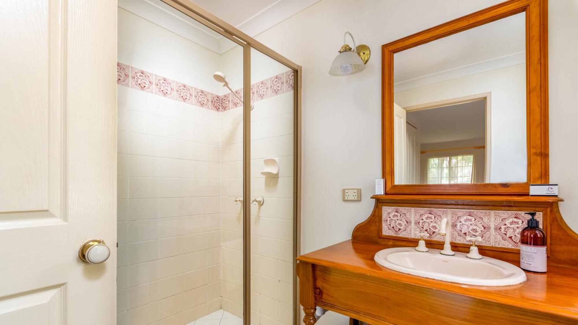 Honeysuckle Cottages Stanthorpe Kamer foto